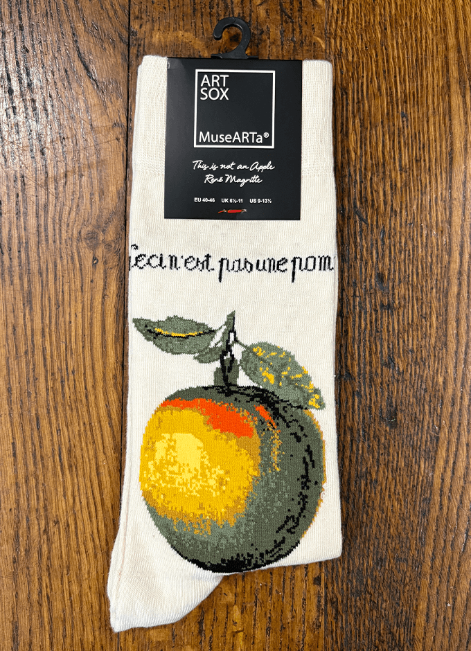 Artsox | René Magritte | That's not an apple
