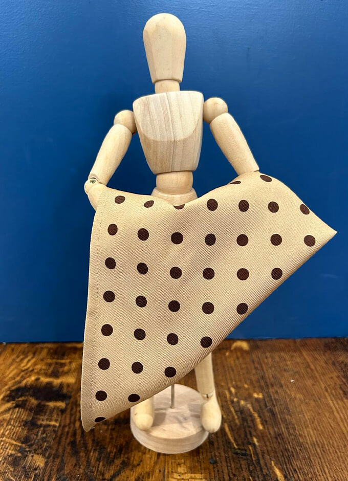 Silk 30x30cm Pocket Square | Beige with Burgundy Spots