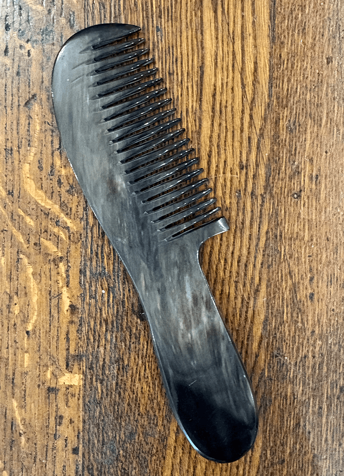 Large Handle Horn Comb | Black