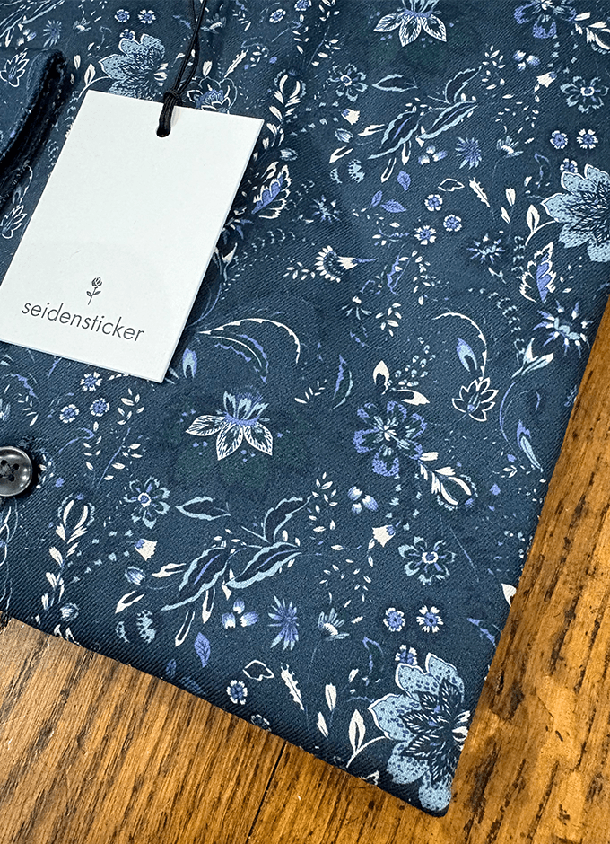 Dark Navy Floral Shirt | Shaped Fit