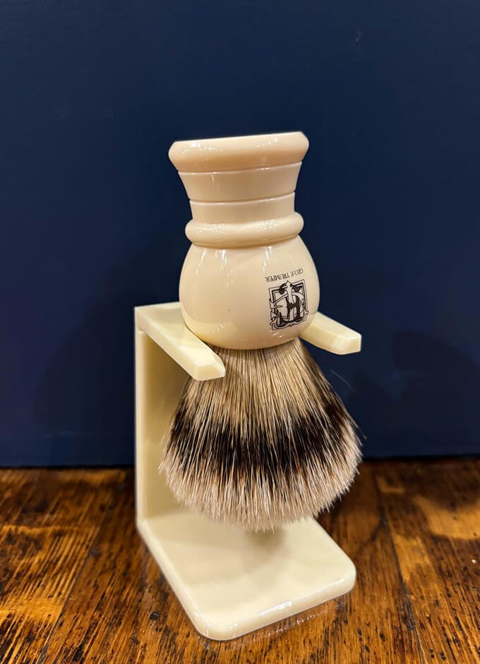 Trumper | Drip Stand | Simulated Ivory