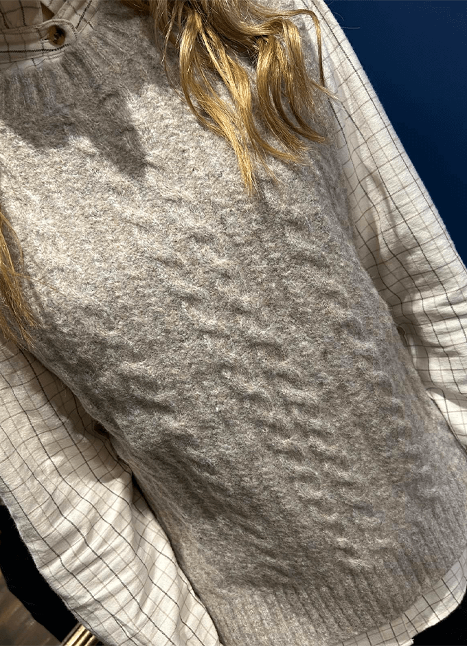 Evie Sleeveless Jumper | Cobblestone