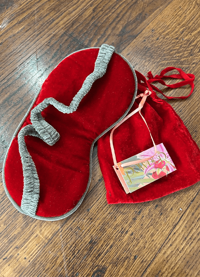 Velvet Eyemask | Mouse