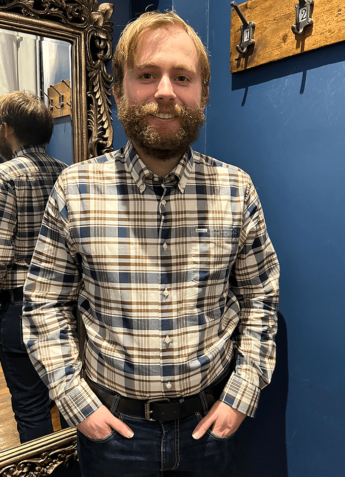 Hunwick Regular Shirt | Navy