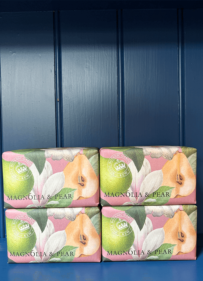 Kew Gardens Magnolia & Pear Soap