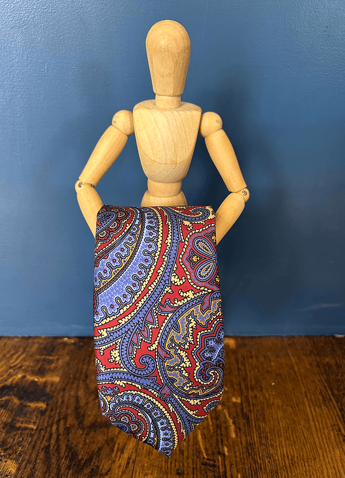 English Silk Tie | Red Giant Detailed Paisley