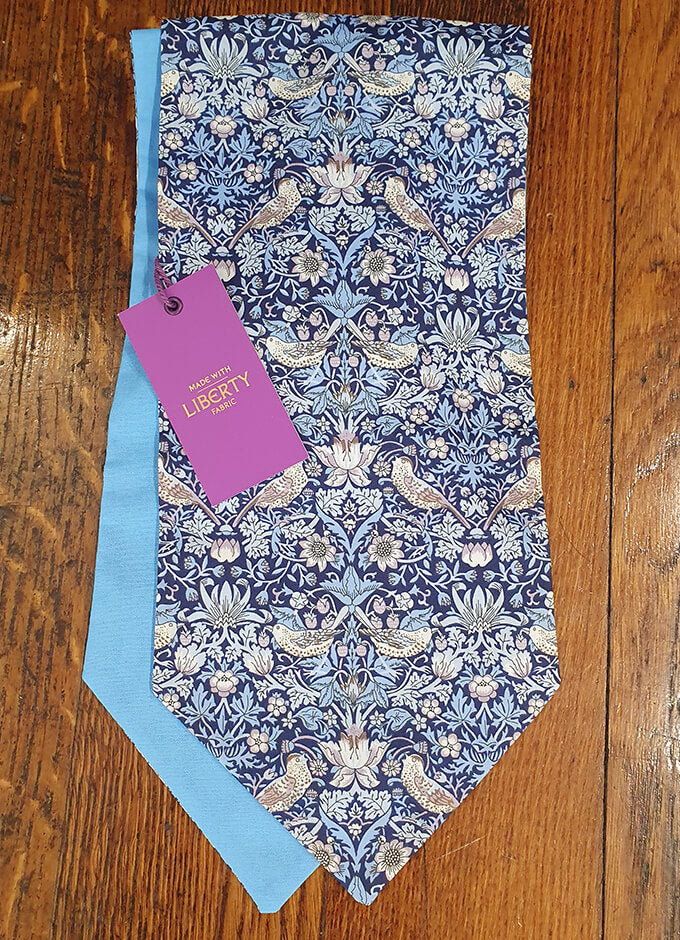 Cravat | Blue Strawberry Thief Liberty