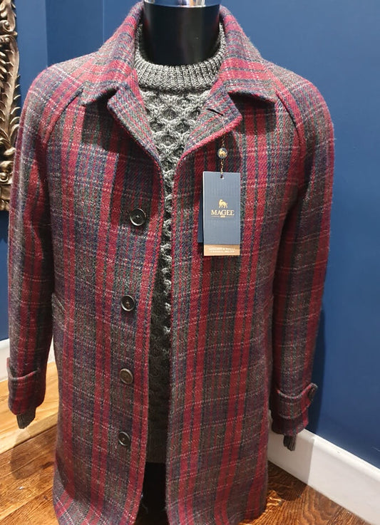 Erne Irish Wool Raglan Coat | Red Check