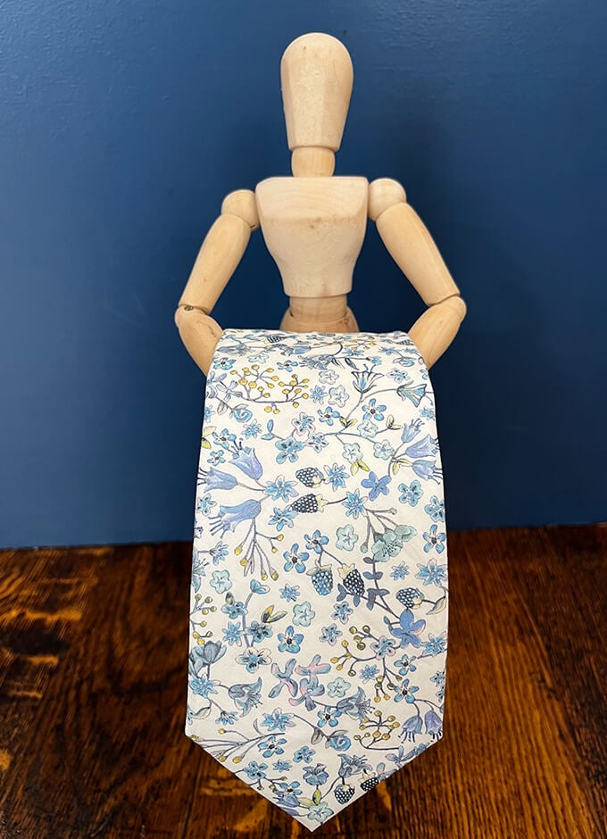 Tie | Donna Leigh Blue Liberty