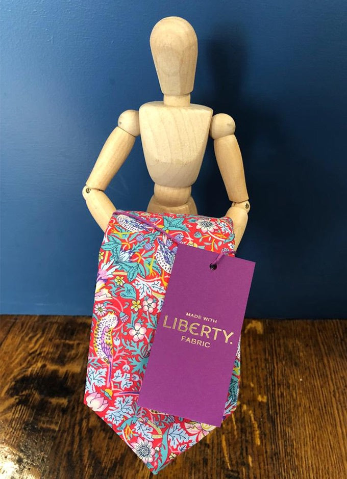 liberty strawberry thief tie