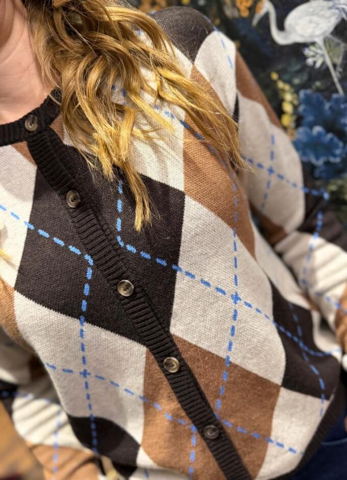 Argyle Button Cardigan | Sand Print