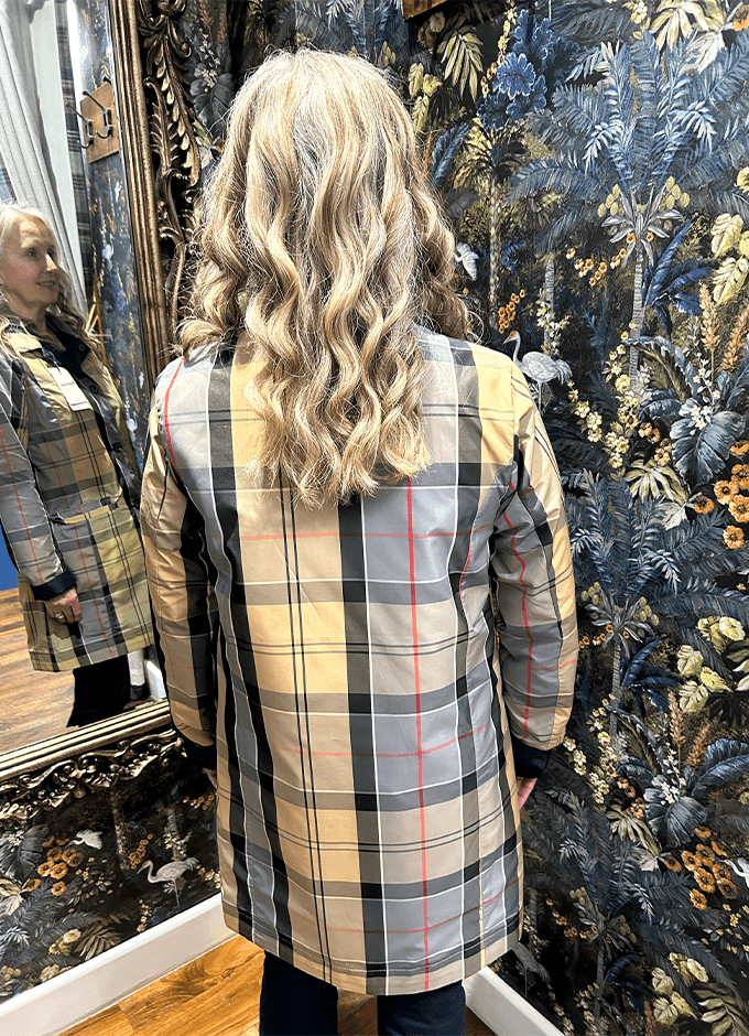 Babbity Reversible Showerproof Jacket | Navy/Tartan