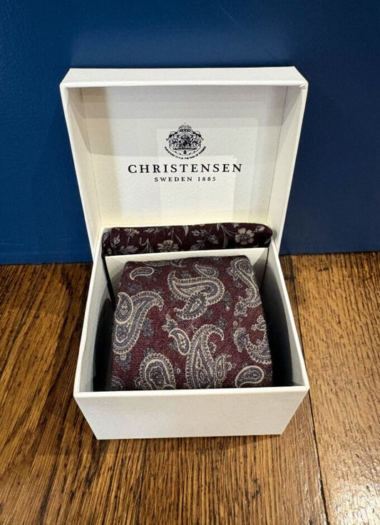 Wool Tie & Pocket Square Set | Bordeaux Paisley