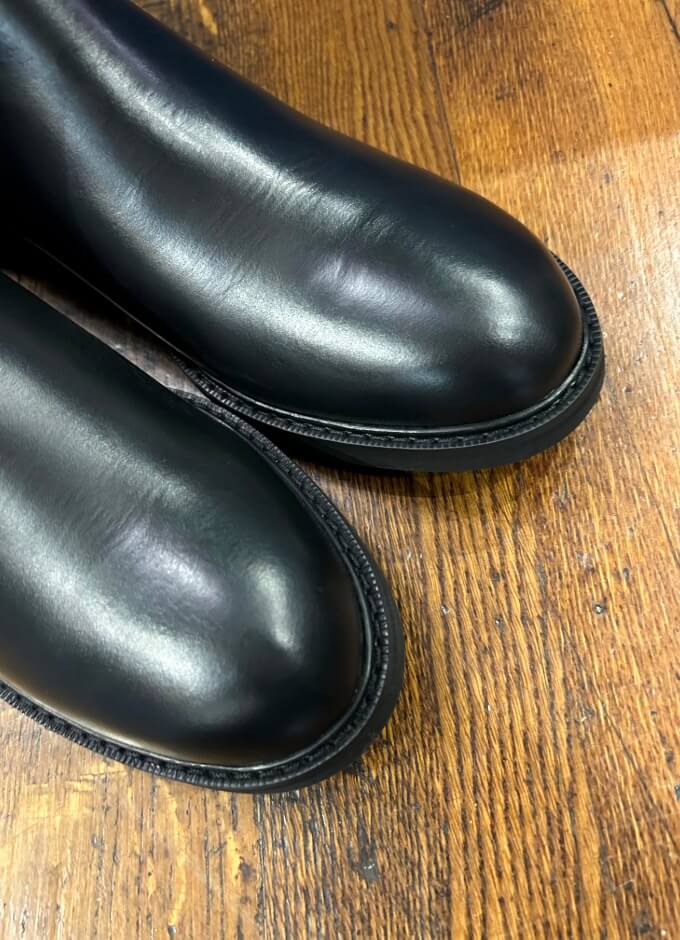 Ducksworth | Boot | Black Oiled Nubuck Leather