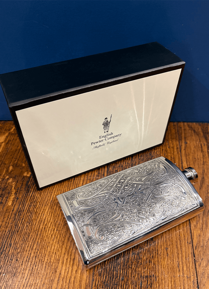 English Pewter | 8oz Pewter Hip Flask | Celtic Knot Design