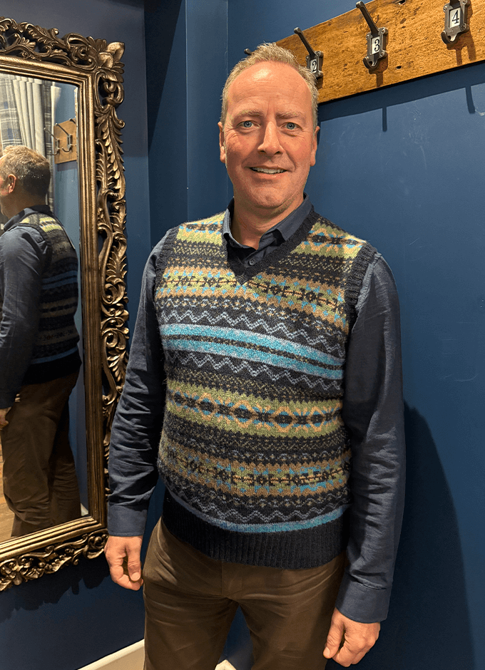 Brodie Vest | Gifford