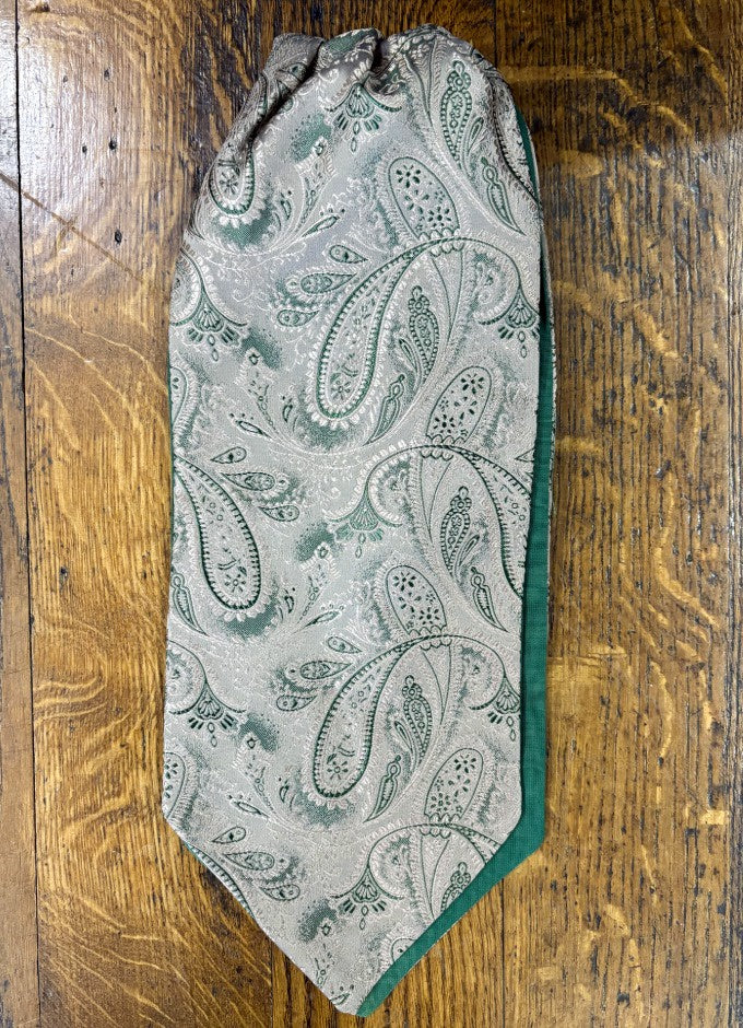 Cravat | Beige/Green Paisley Design