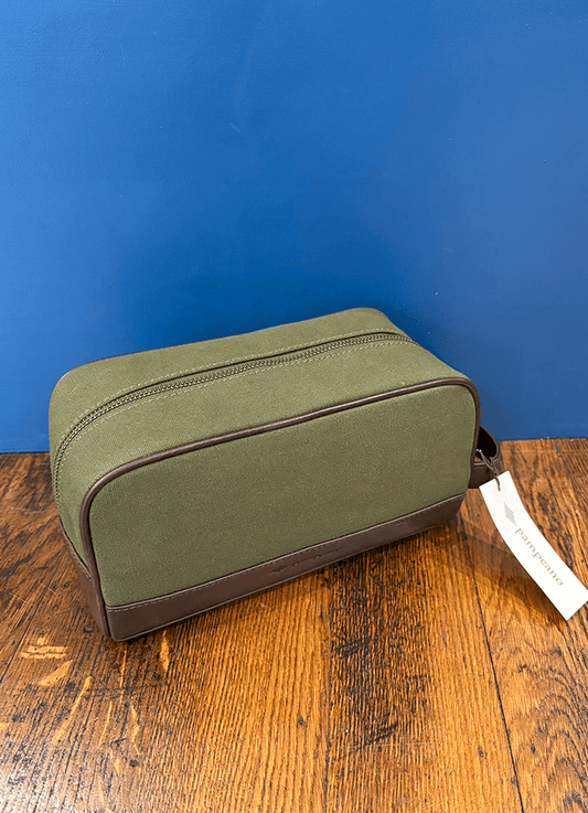 Hombre Washbag | Brown Leather and Forest Canvas