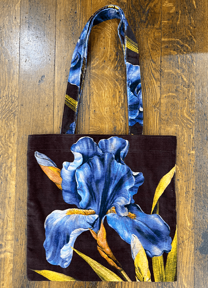 Velvet Tote | Iris