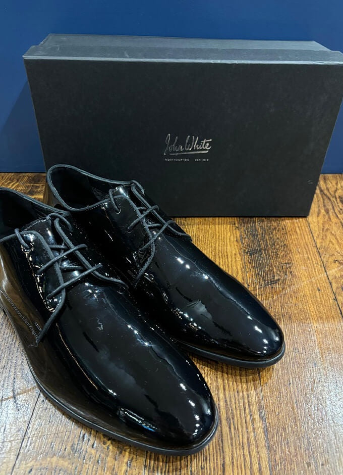 Ivy Patent Dress Shoe | Black