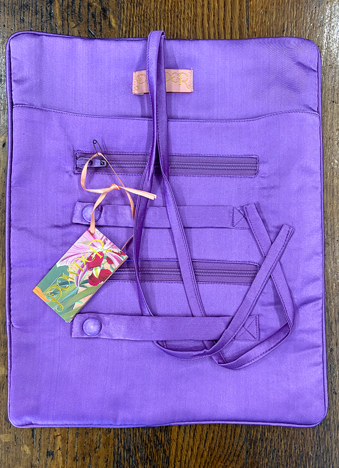 Powder | Jewellery Roll | Winter Iris