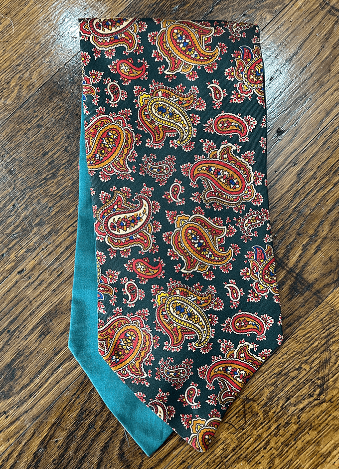 Silk Cravat | Large Paisley Bottle Green