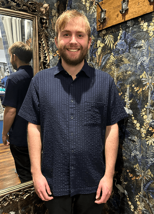 Mystery Creek Short Sleeve Chemise Shirt | Navy