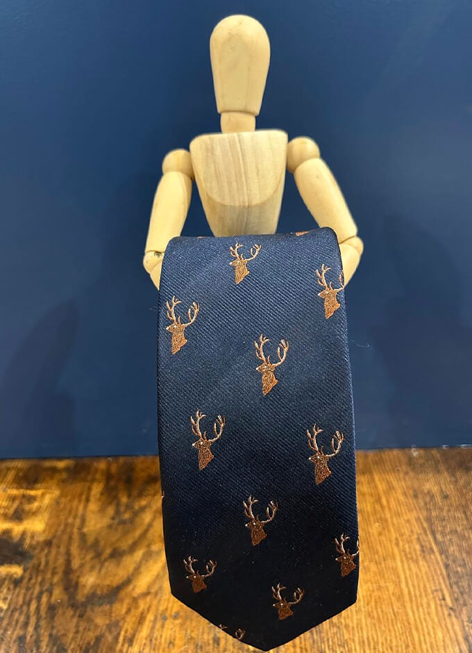 Country Silk Tie | Stag Head Navy