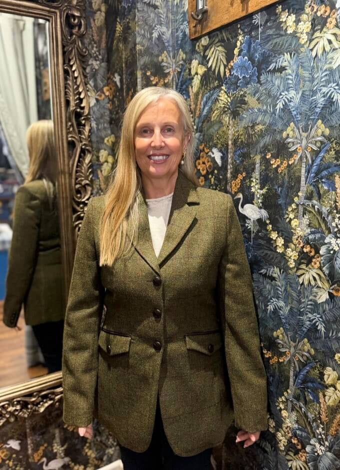Oatfield Women's Hacking Jacket | Thornwood
