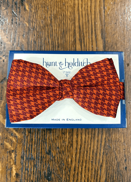 Pre Tied English Woven Silk Bow Tie | Rust Houndstooth