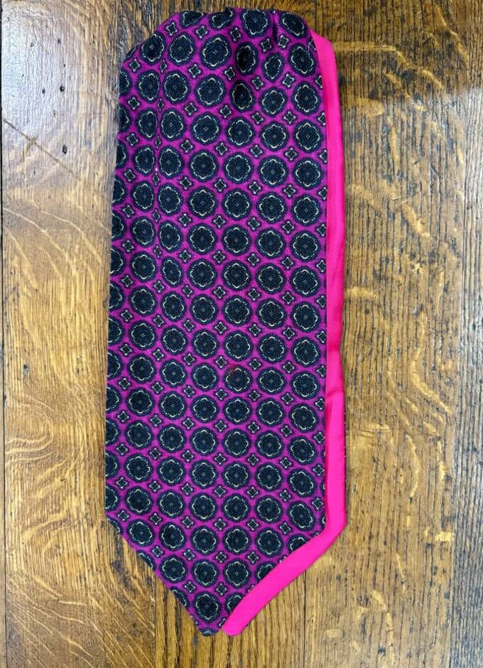 Cravat | English Printed Wool/Cashmere | Pink Medallion