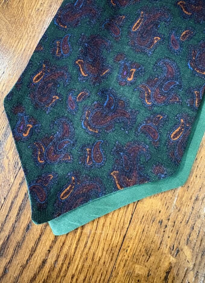 Cravat | English Printed Wool/Cashmere | British Racing Green Paisley