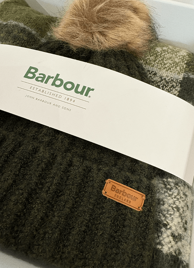 Barbour | Saltburn Beanie & Tartan Scarf Gift Set Green Mix
