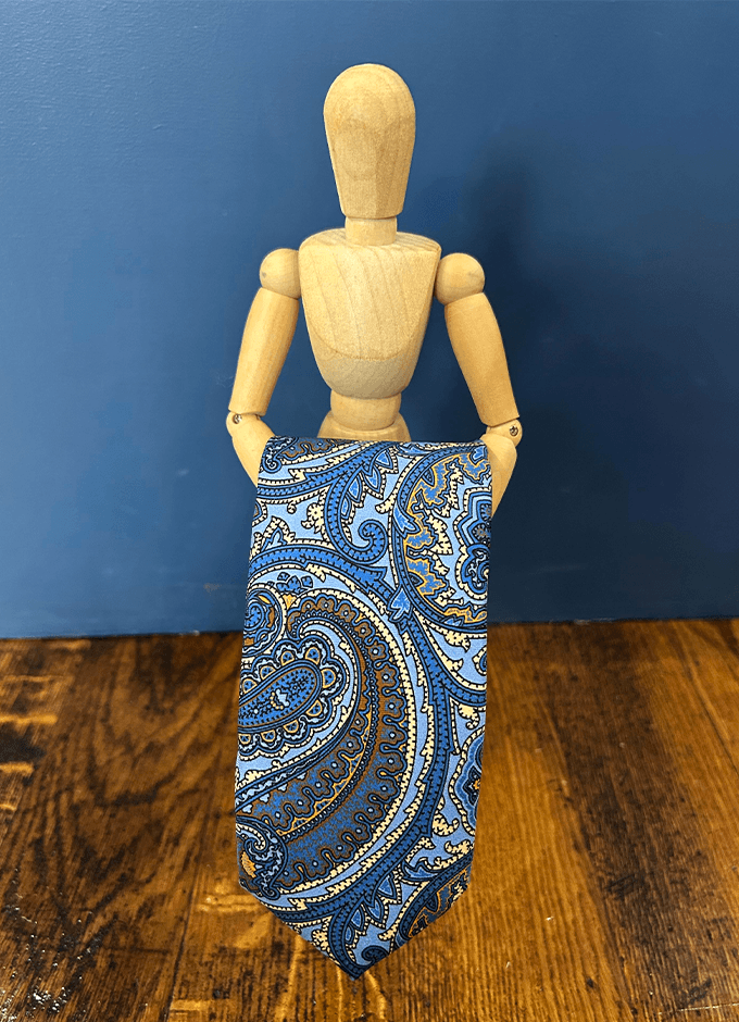 English Silk Tie | Sky Blue Giant Detailed Paisley
