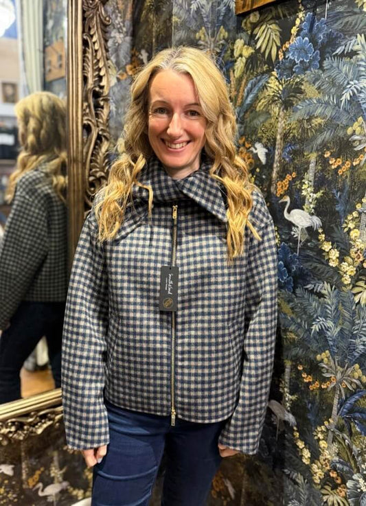 Short Wool Jacket with Scarf | Marine Print