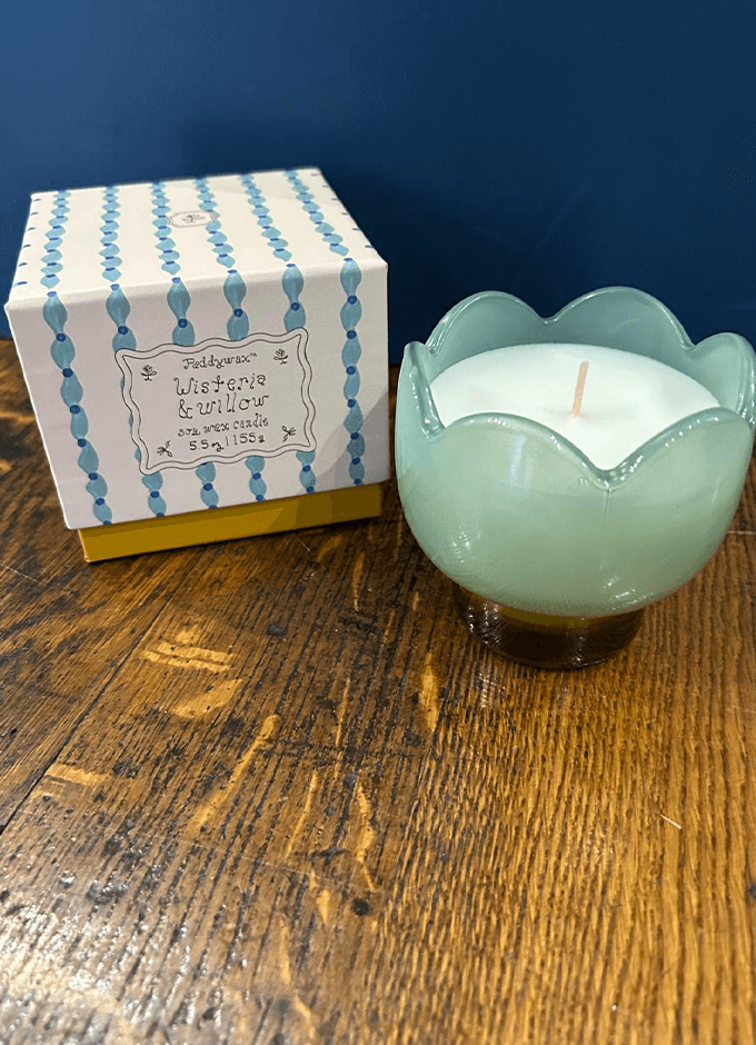 Tulip Wisteria & Willow Soy Wax Candle 5.5oz / 155g