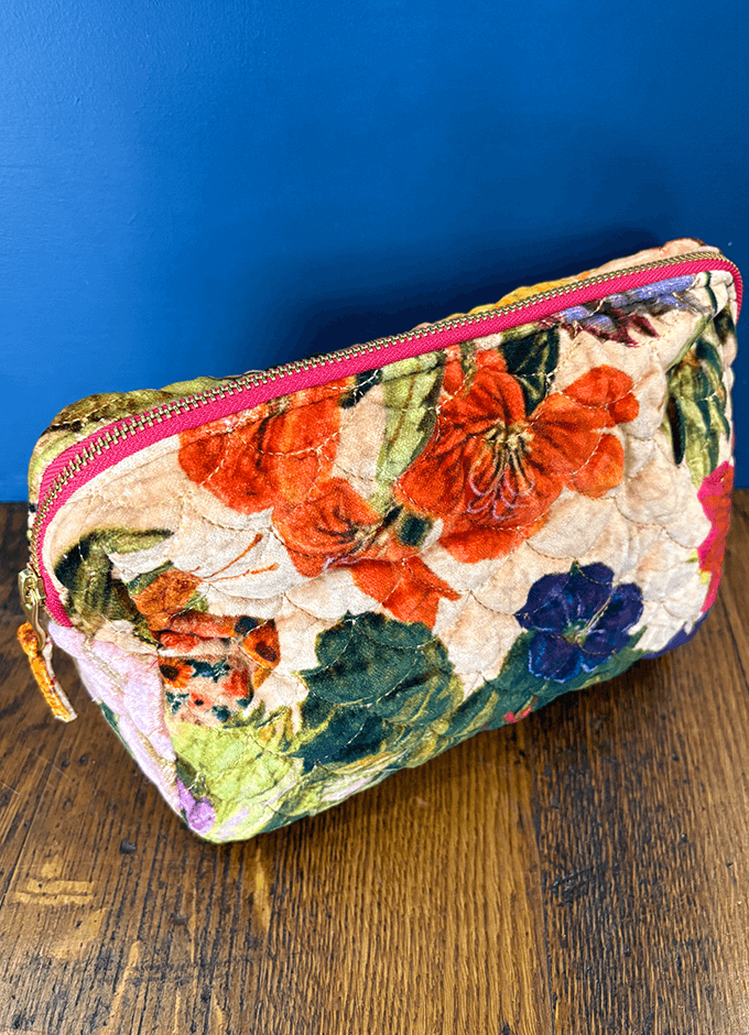 Powder | Quilted Wash bag | Cream Posy