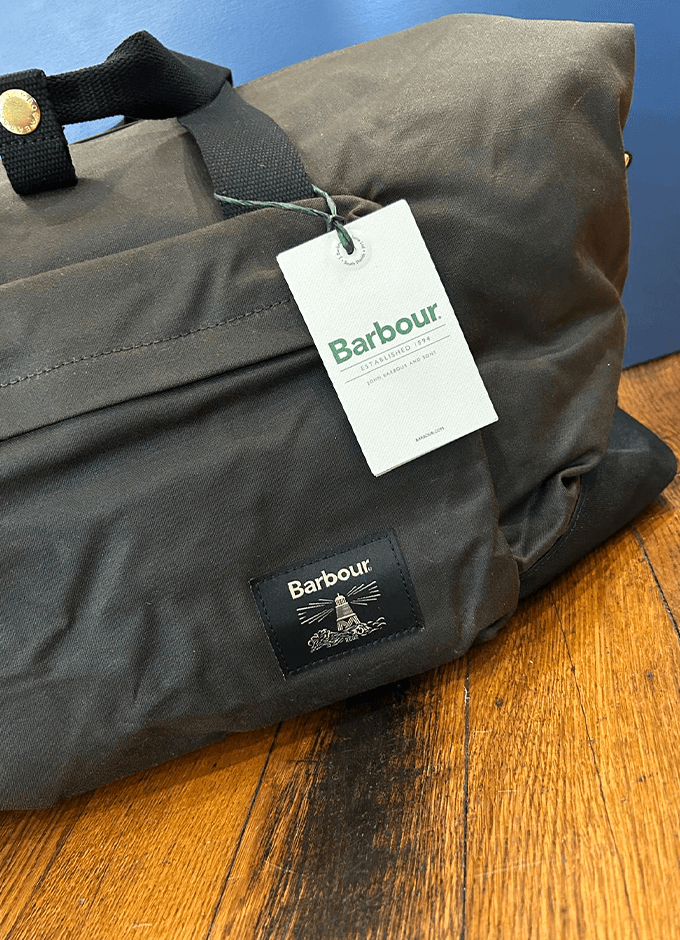 Field Waxed Holdall | Olive