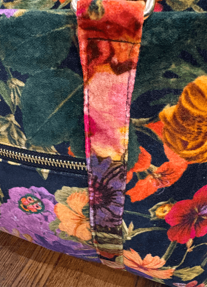 Luxe Weekender Bags | Midnight Posy