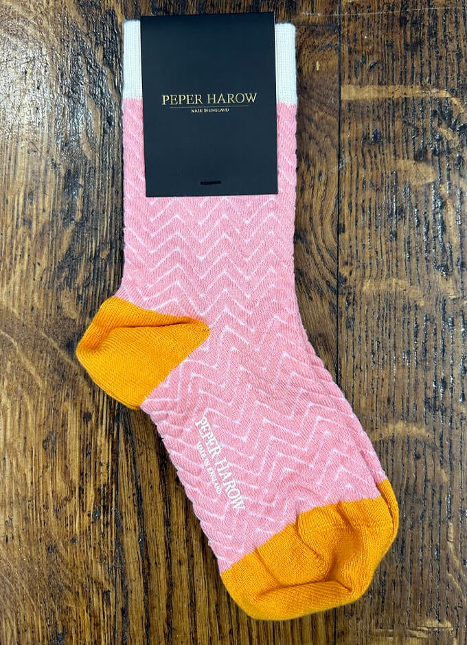 Peper Harow | Zigzag Socks | Pink