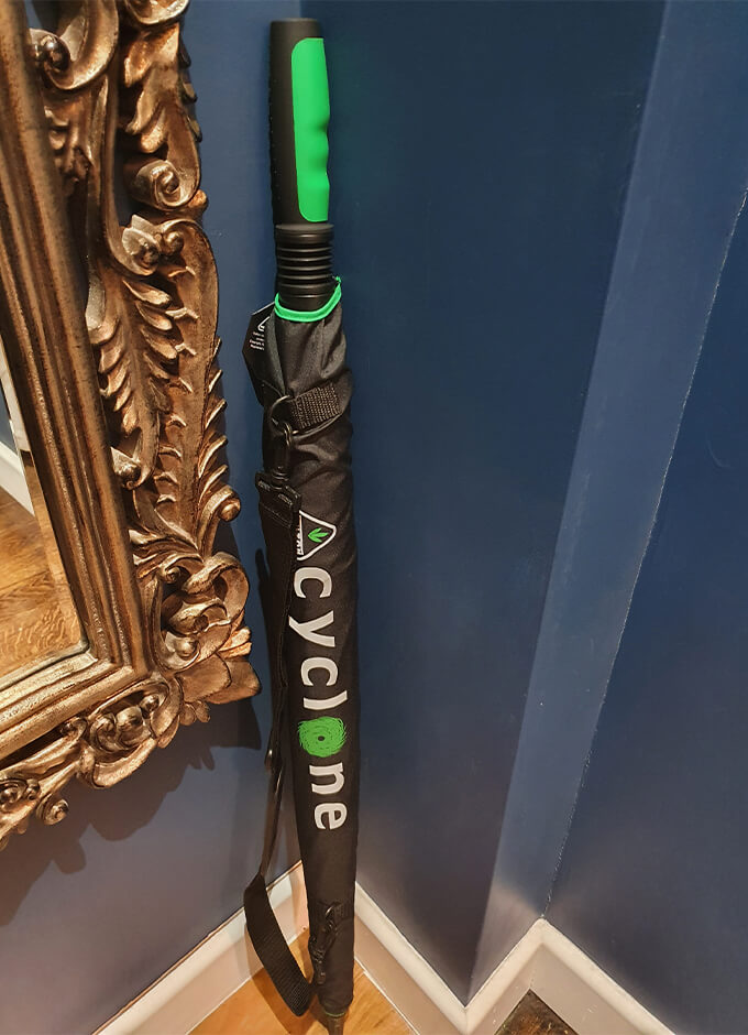 Cyclone Black & Green